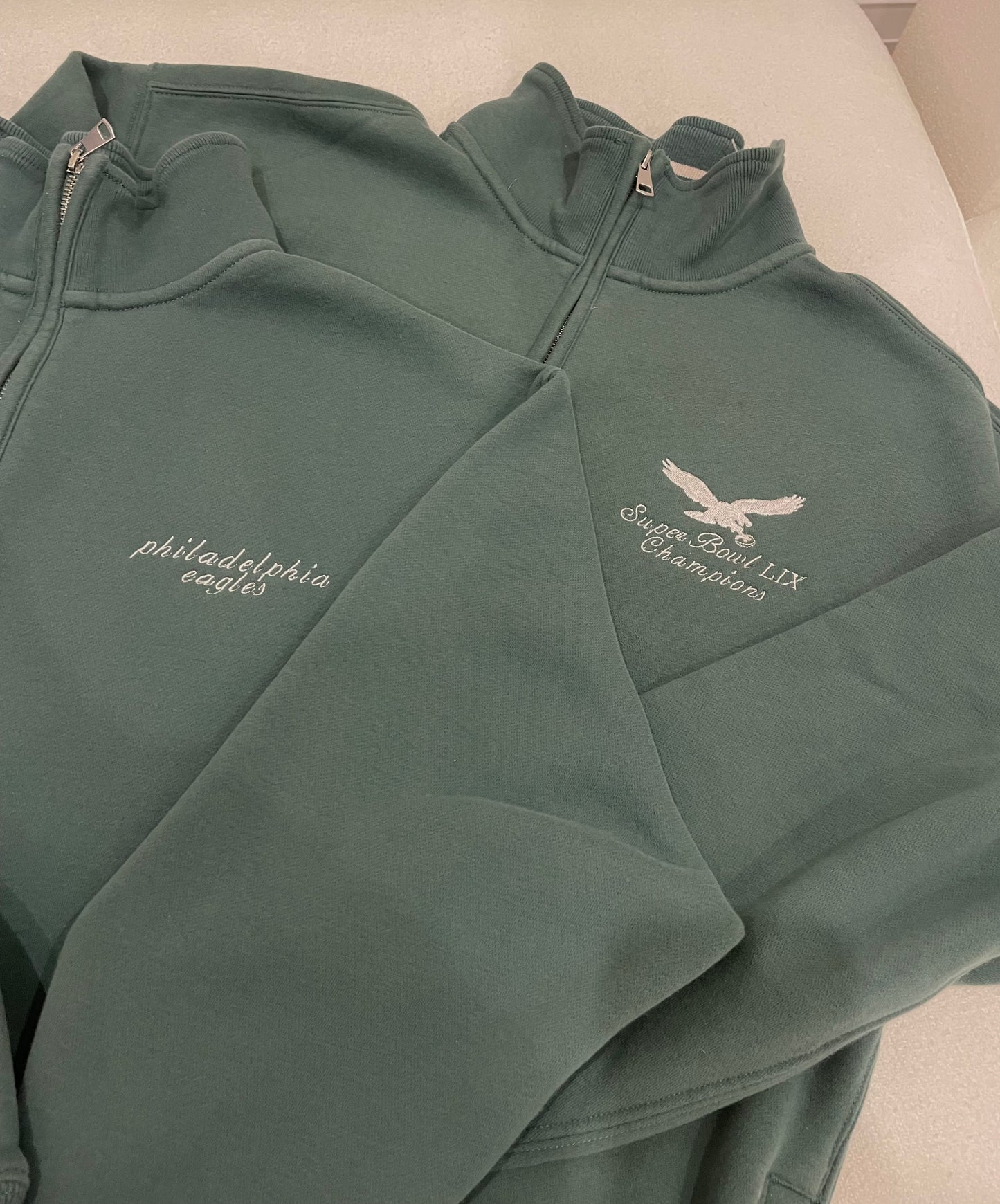 philadelphia eagles/super bowl champions half-zip