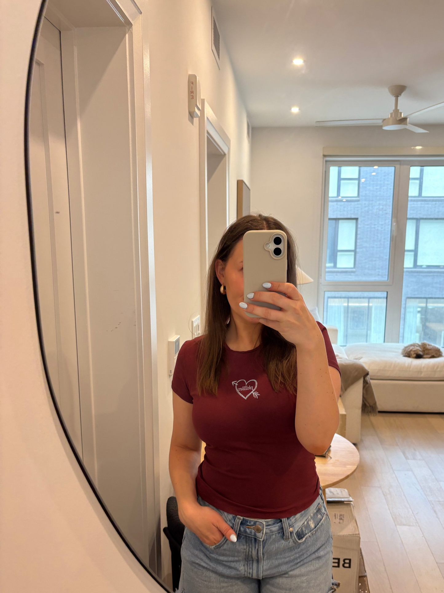 phillies heart tee