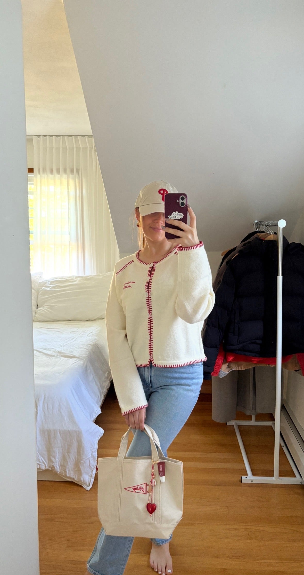 philadelphia phillies sweater