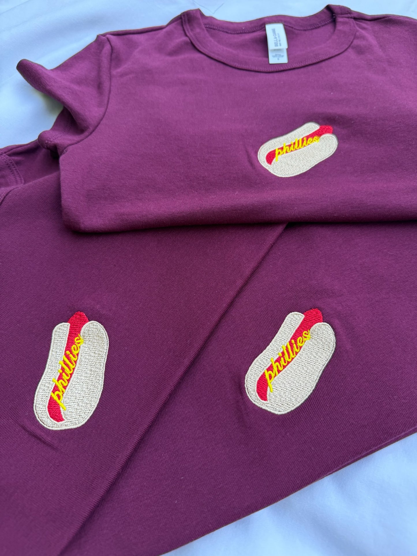 phillies hotdog tee